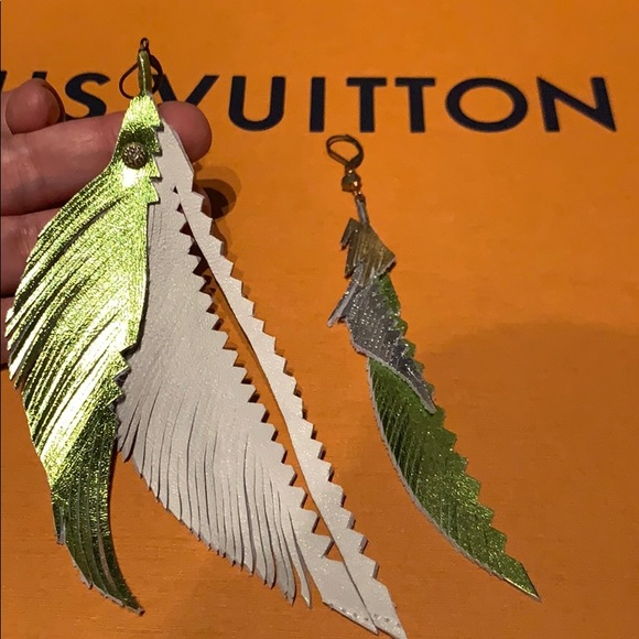 Boho chic Native handmade leather earrings - Picture 2 of 3